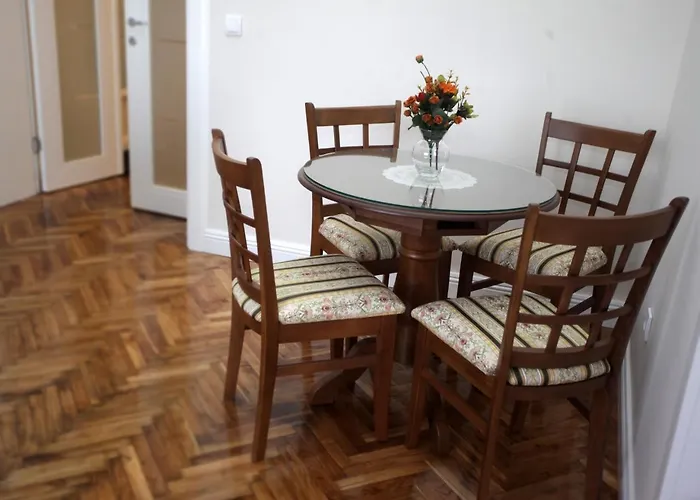City Center Belgrade Queen Apartment Skadarlija